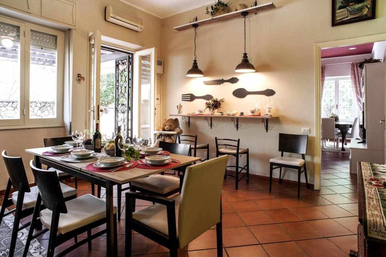 Elegante Villa Lu Centro Citta Con Parcheggio Cagliari Luaran gambar